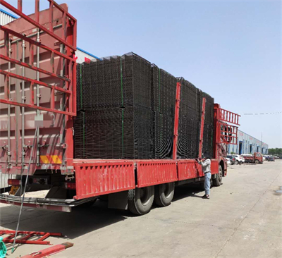 地庫防裂網片.jpg 地庫防裂網片.jpg